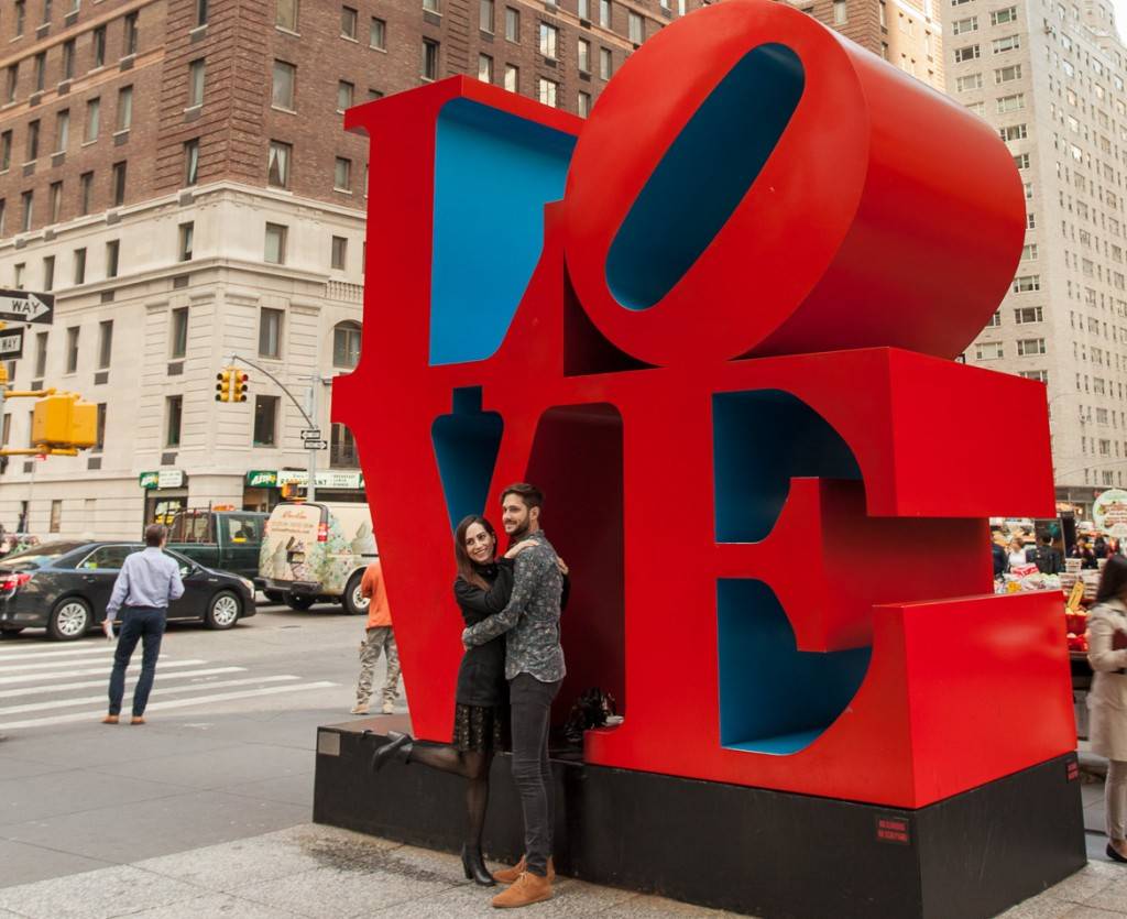 Immagine di un simbolo dell’amore nel Midtown