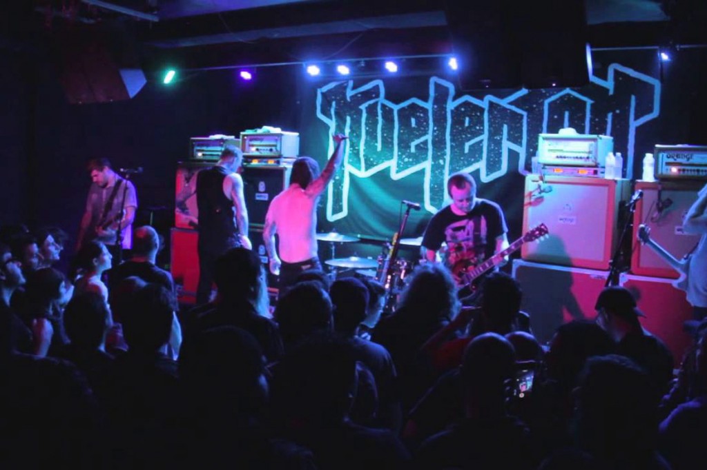 Band che suona al Saint Vitus