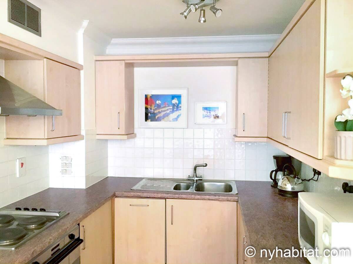 Cucina - Photo 2 di 3