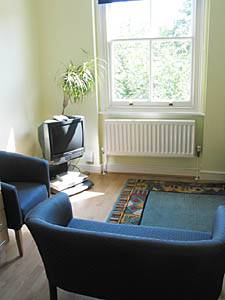Living room - Photo 1 of 3