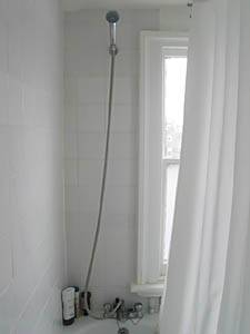 Ba&ntilde;o - Photo 2 de 3