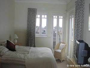 Bedroom - Photo 1 of 2