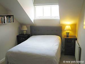 Schlafzimmer - Photo 1 von 3