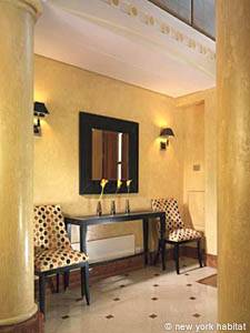 Altro - Photo 1 di 2