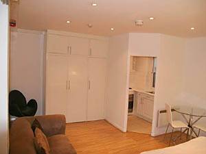 Sala - Photo 2 de 3