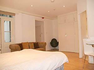 Sala - Photo 3 de 3