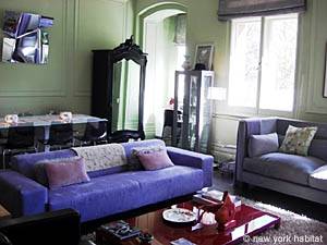 Living room - Photo 5 of 5 Living room - Photo 5 of 5