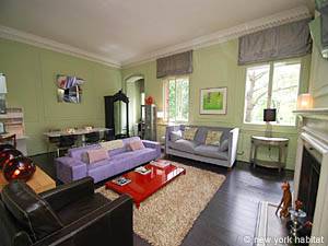 Living room - Photo 1 of 5 Living room - Photo 1 of 5