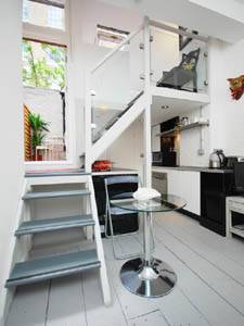 Living room - Photo 4 of 7 Living room - Photo 4 of 7