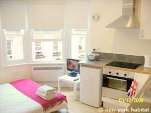 London Accommodation: 2-bedroom rental in Soho - Westminster (LN-599) Picture
