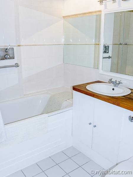 Bathroom 1 - Photo 1 of 2