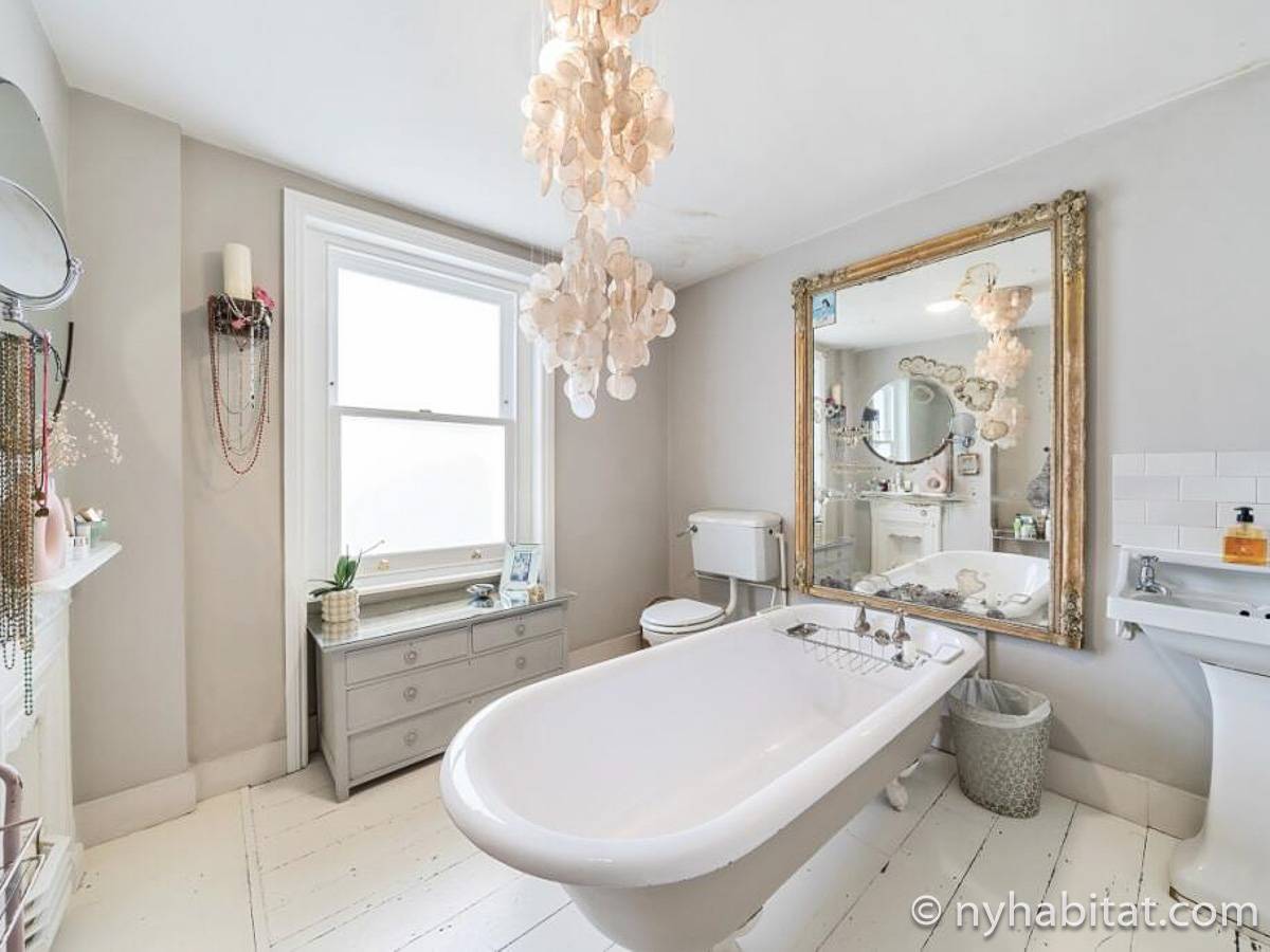 Ba&ntilde;o 1 - Photo 1 de 1