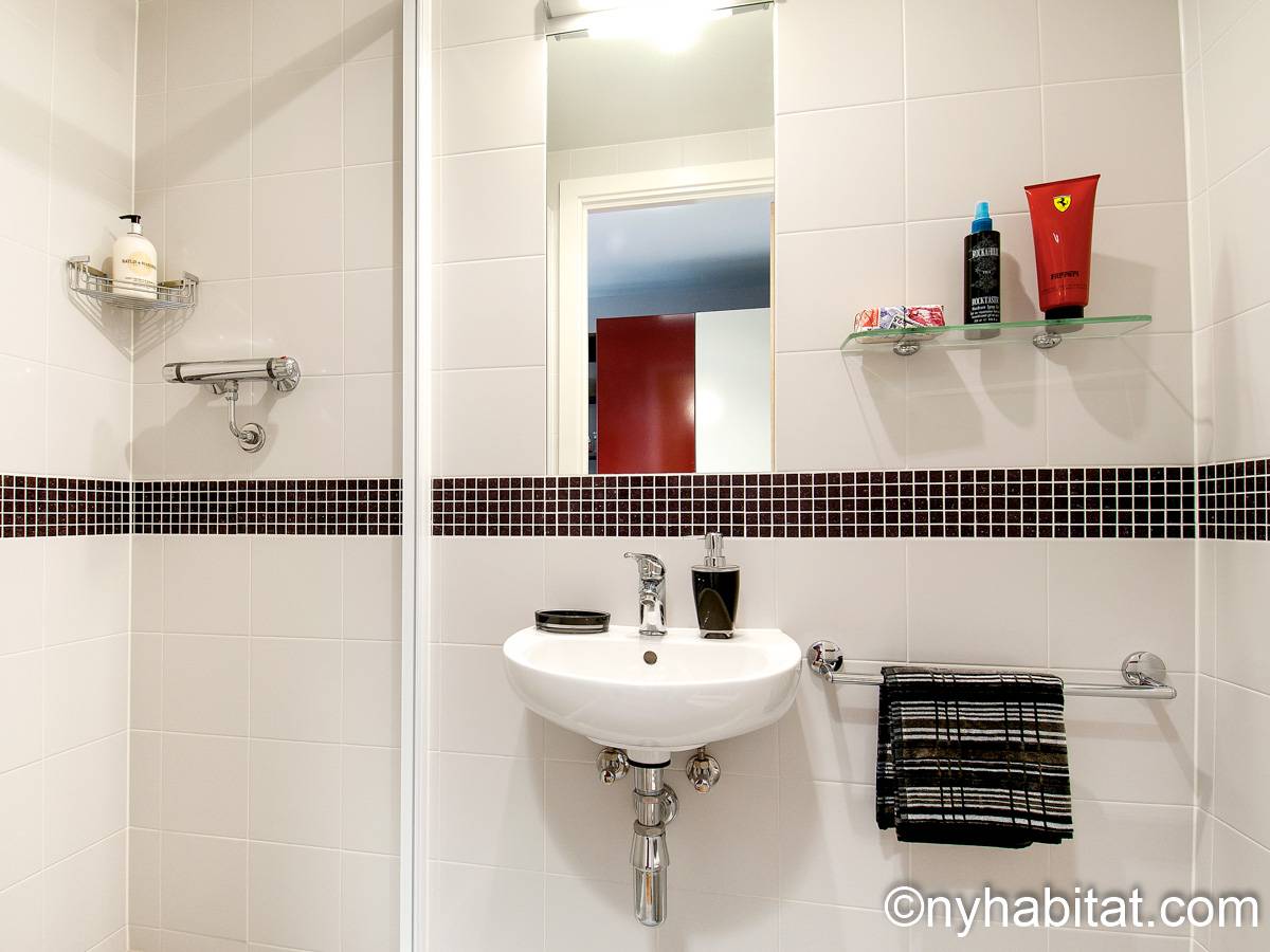 London Apartment Studio Apartment Rental in Camden Town, Camden