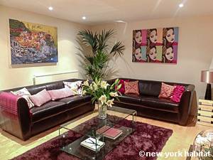 Wohnzimmer - Photo 1 von 2