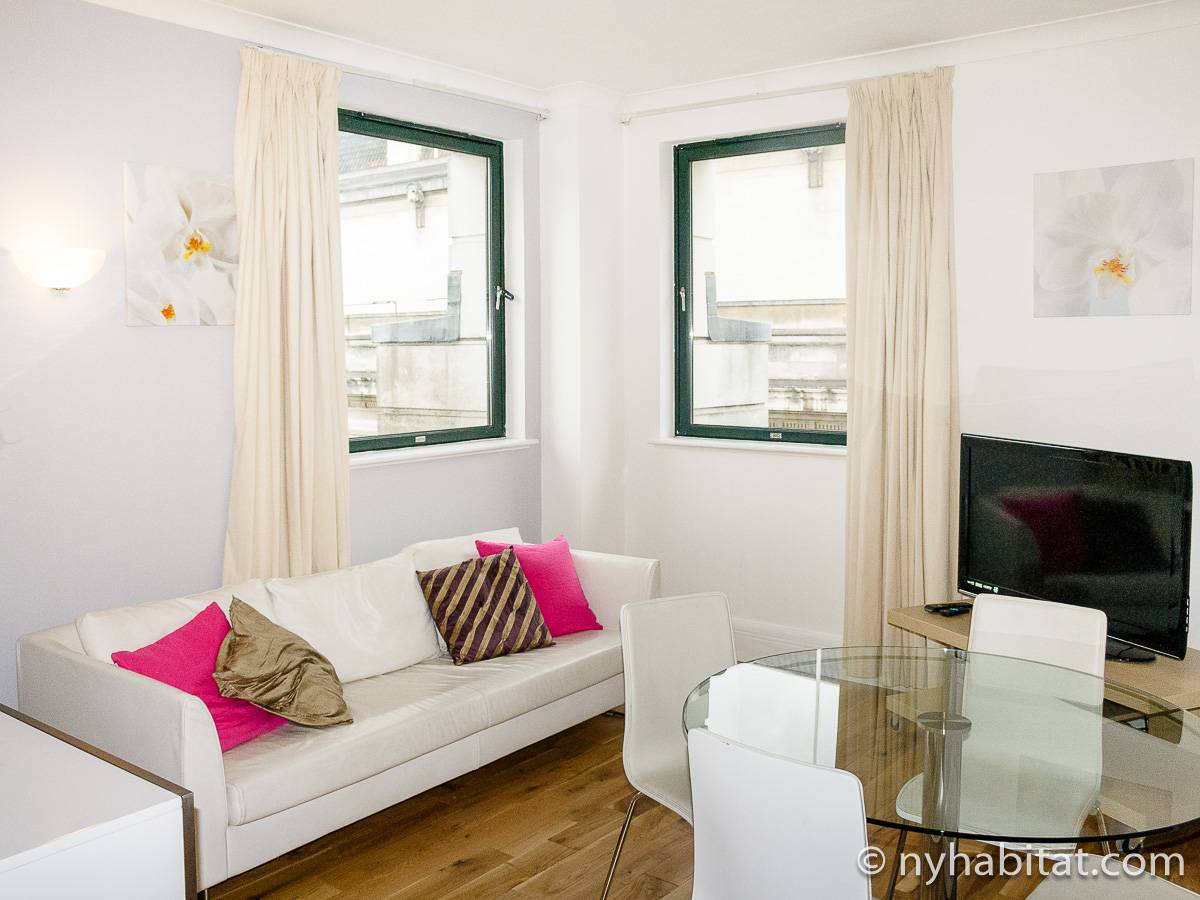 London Apartment 2 Bedroom Apartment Rental in Lambeth (LN1255)