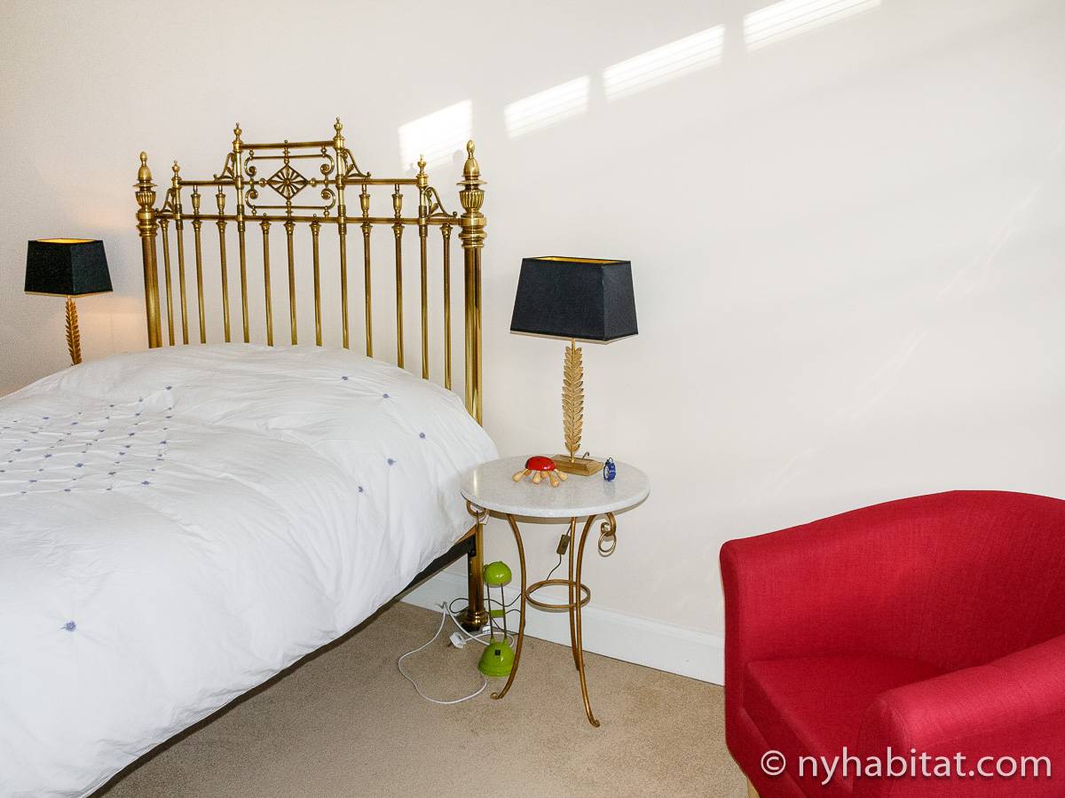 London Apartment 2 Bedroom Apartment Rental in Southwark (LN1265)
