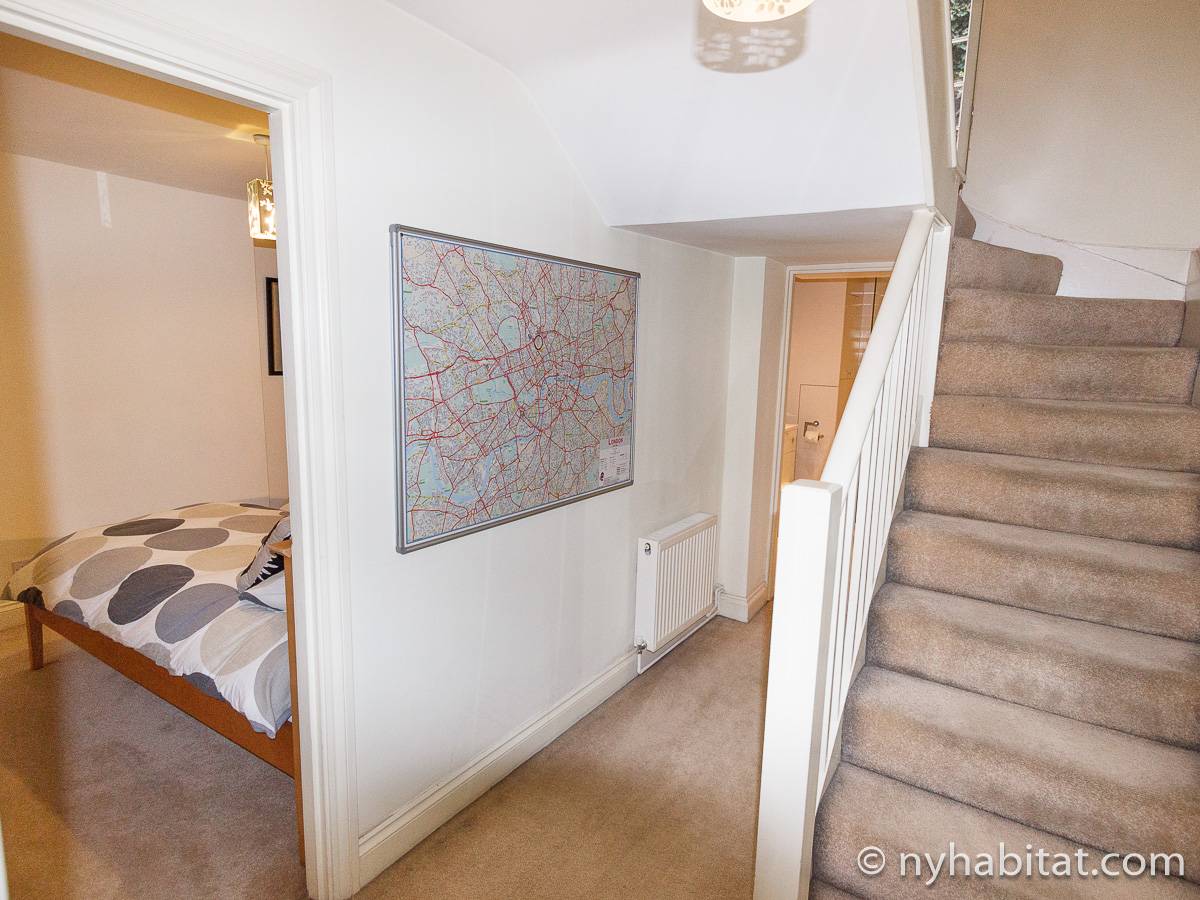 London 2 Bedroom Apartment Rental in Bloomsbury (LN1269)