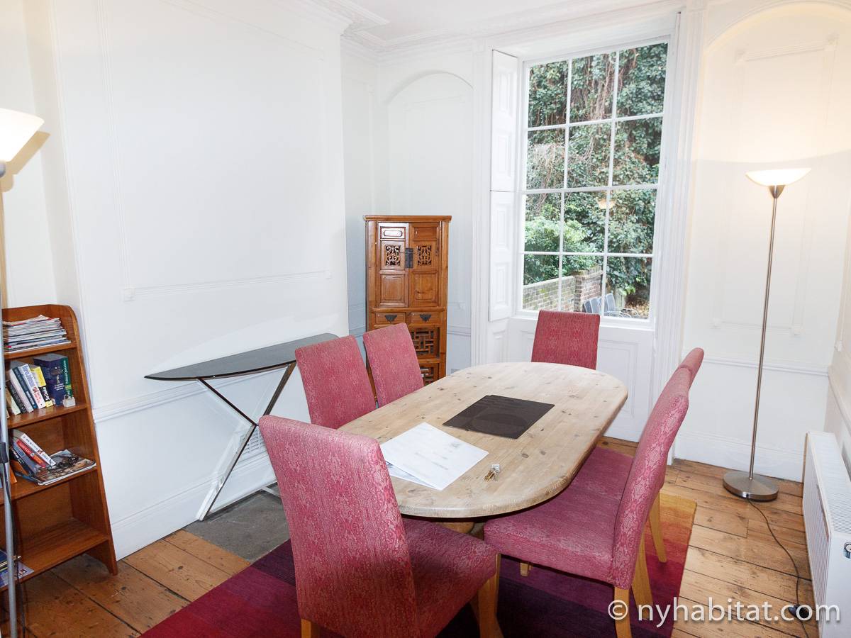 London 2 Bedroom Apartment Rental in Bloomsbury (LN1269)