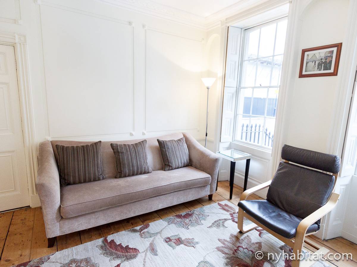 London 2 Bedroom Apartment Rental in Bloomsbury (LN1269)