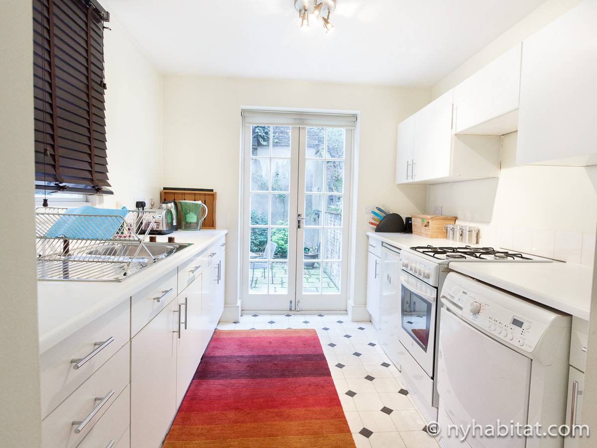 London 2 Bedroom Apartment Rental in Bloomsbury (LN1269)