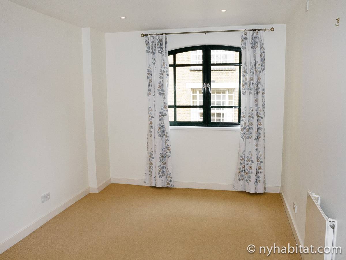 London Apartment 2 Bedroom Apartment Rental in Bermondsey (LN1272)