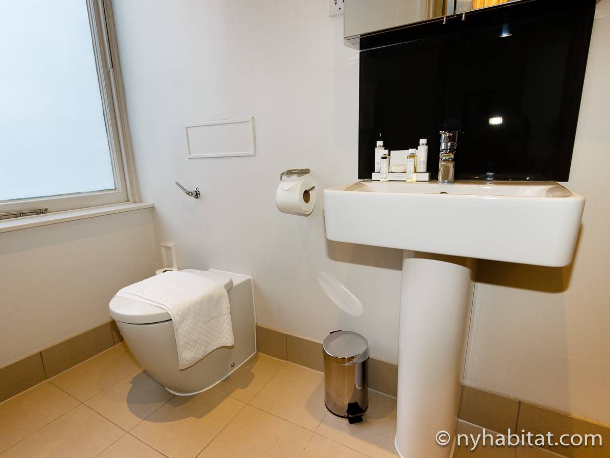 Salle de bain 2 - Photo 3 sur 3