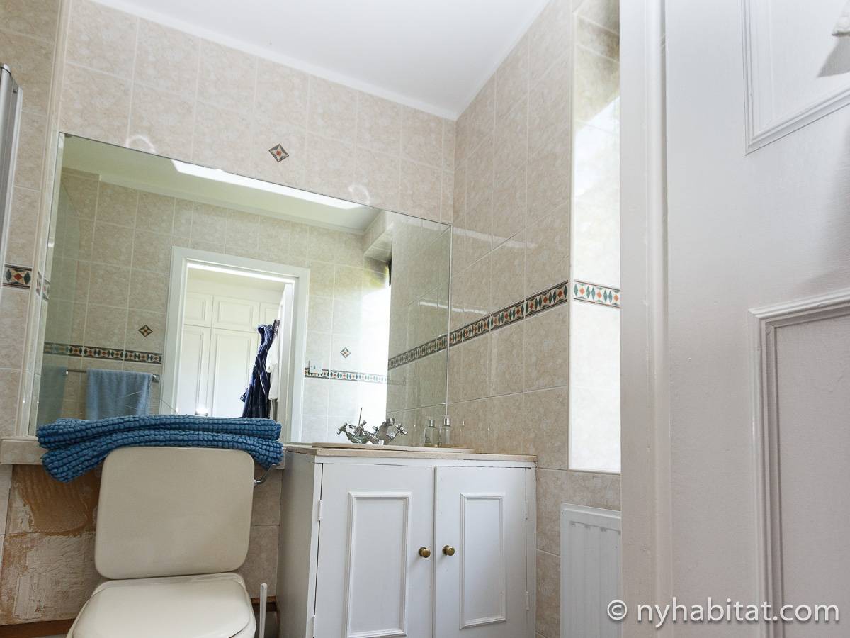 Salle de bain 1 - Photo 2 sur 2