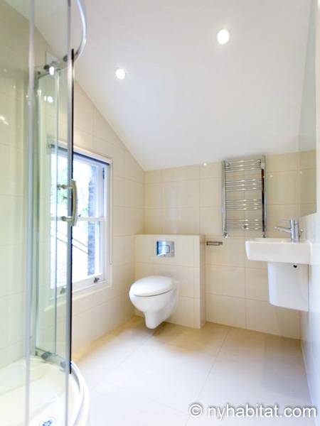 Salle de bain - Photo 1 sur 2