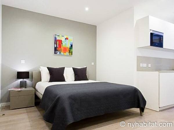 Soggiorno - Photo 1 di 4