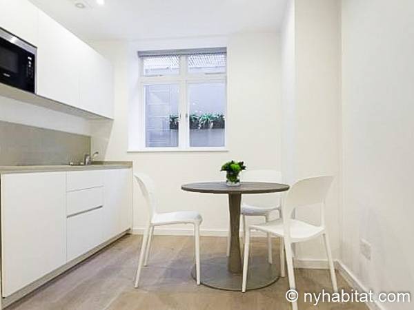 Cucina - Photo 2 di 2