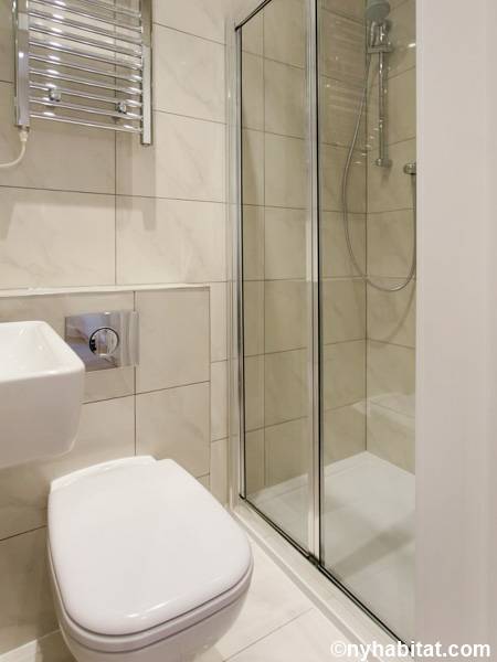 Baño - Photo 2 de 2