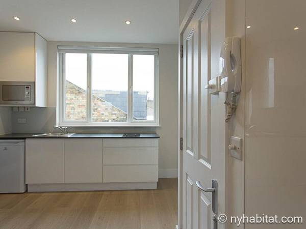 Kitchen - Photo 4 of 4 Kitchen - Photo 4 of 4