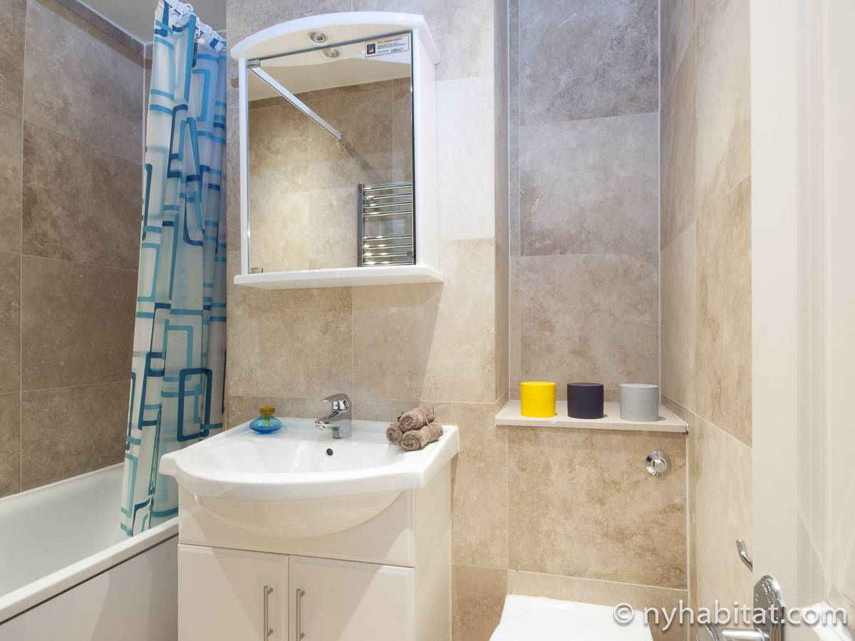 Bagno 1 - Photo 1 di 1