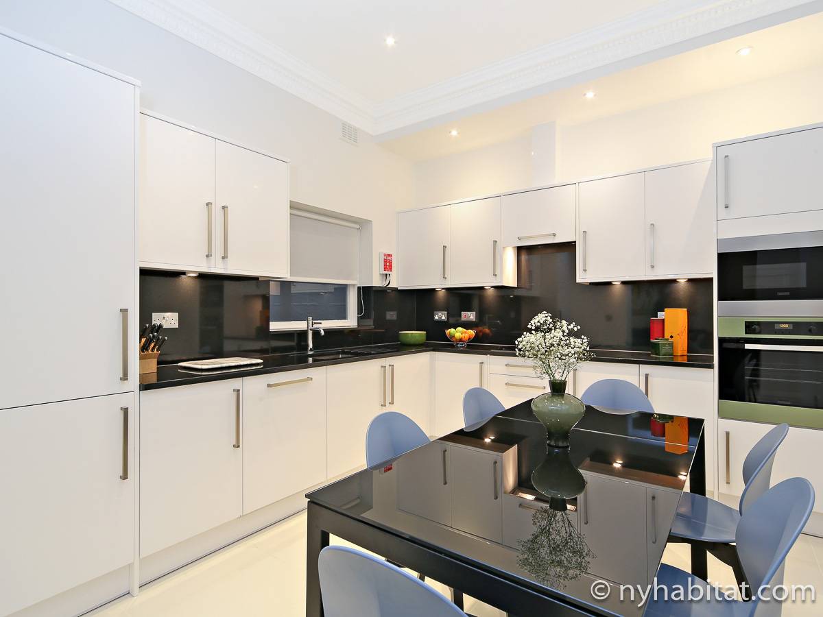 Cucina - Photo 1 di 1