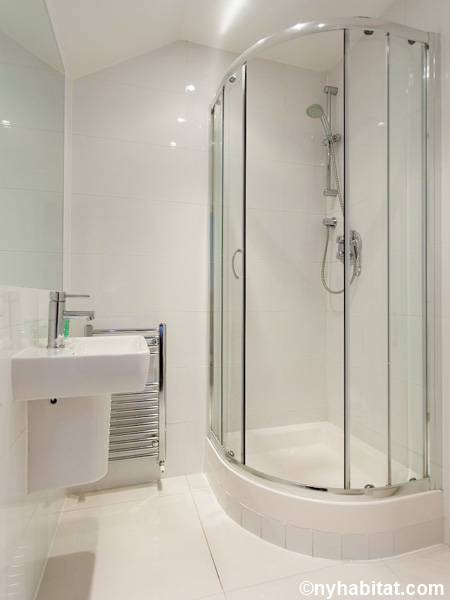 Salle de bain - Photo 1 sur 3