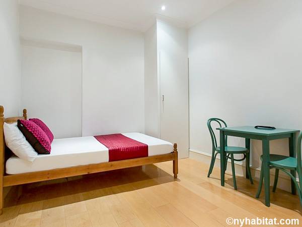 Living room - Photo 1 of 3 Living room - Photo 1 of 3