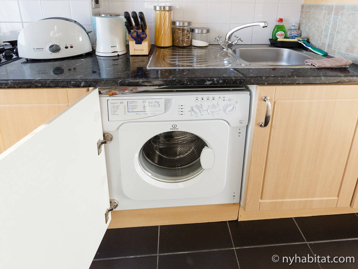 Kitchen - Photo 6 of 6