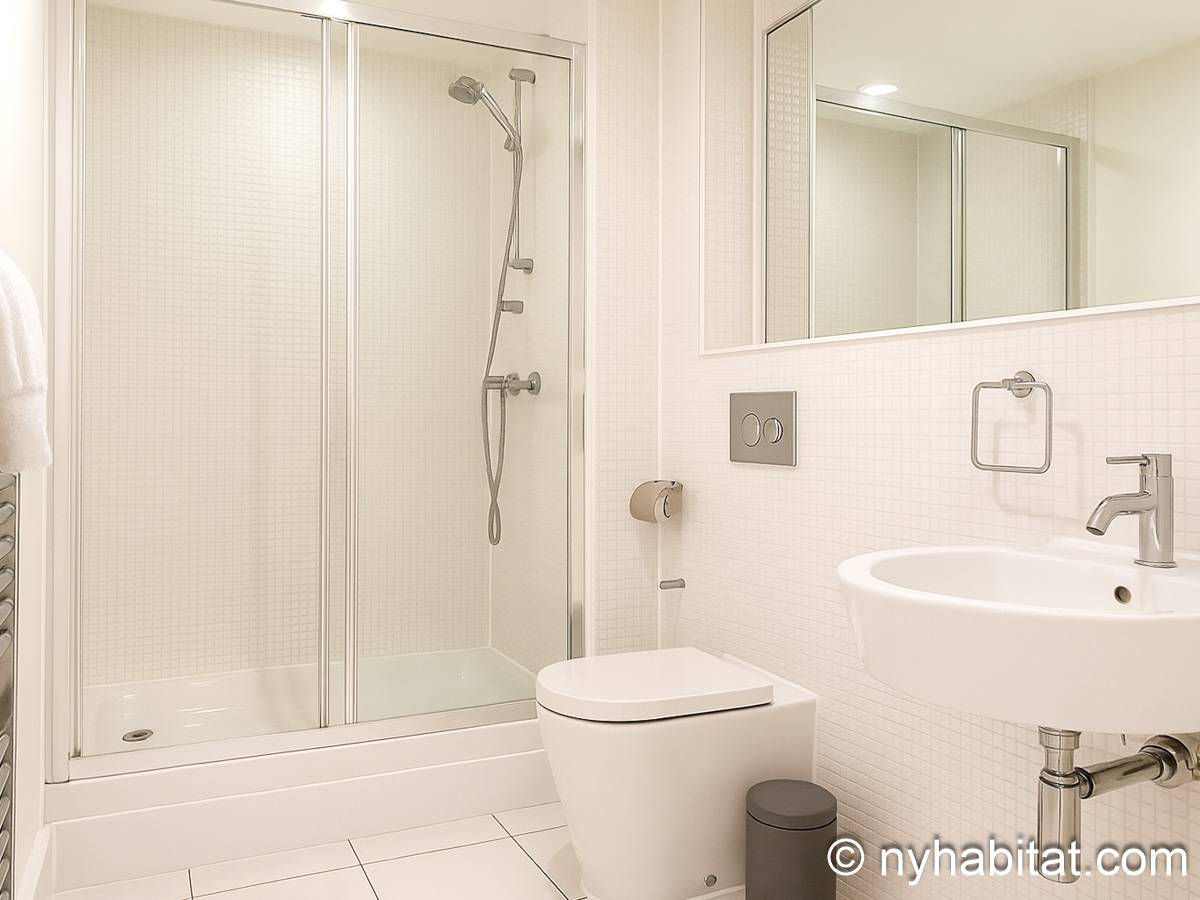 Bagno - Photo 1 di 1 Bagno - Photo 1 di 1