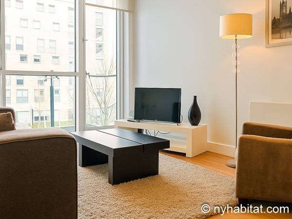 Living room - Photo 2 of 3 Living room - Photo 2 of 3