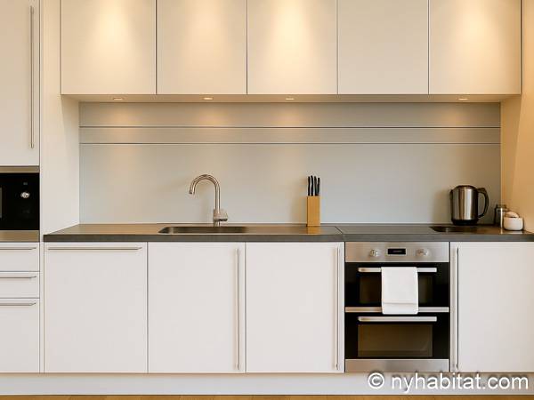Kitchen - Photo 2 of 2