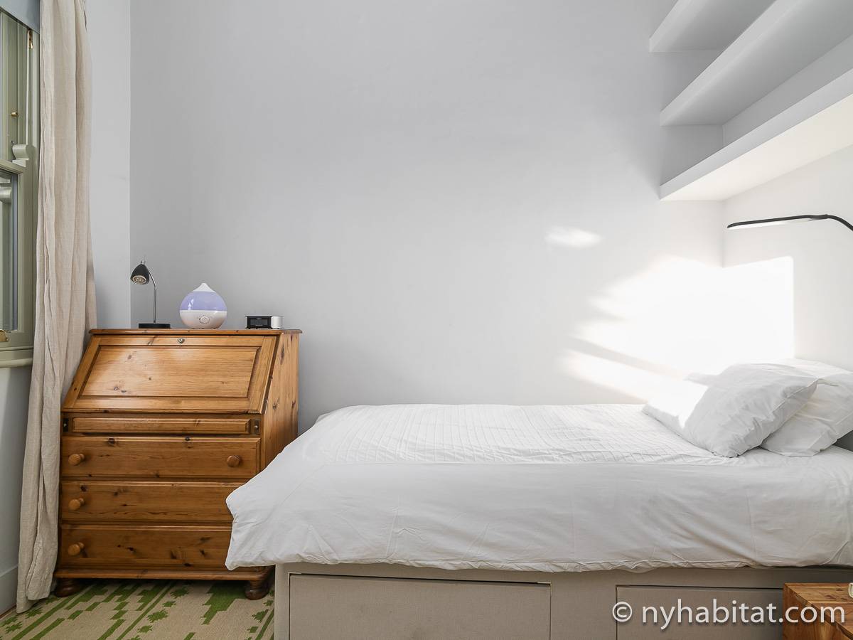 Bedroom 1 - Photo 2 of 3