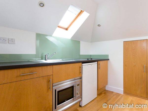 Cucina - Photo 2 di 3