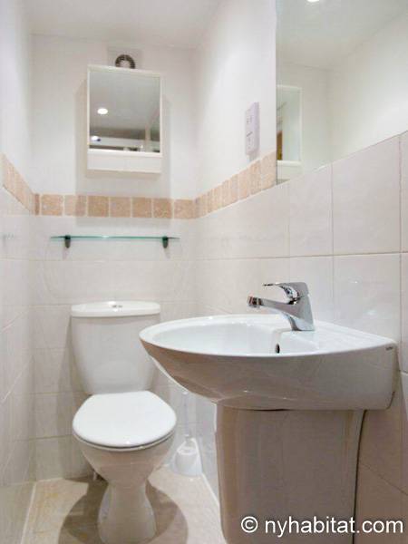 Bagno - Photo 1 di 2