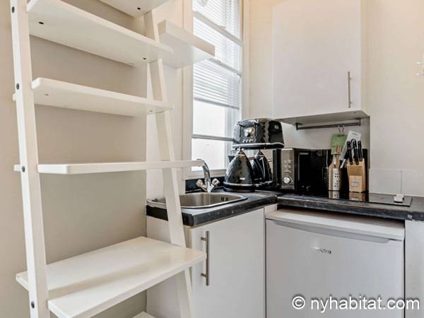 Cucina - Photo 1 di 2