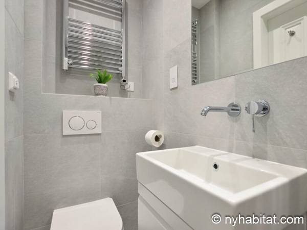 Baño - Photo 1 de 3