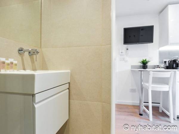 Salle de bain - Photo 1 sur 3