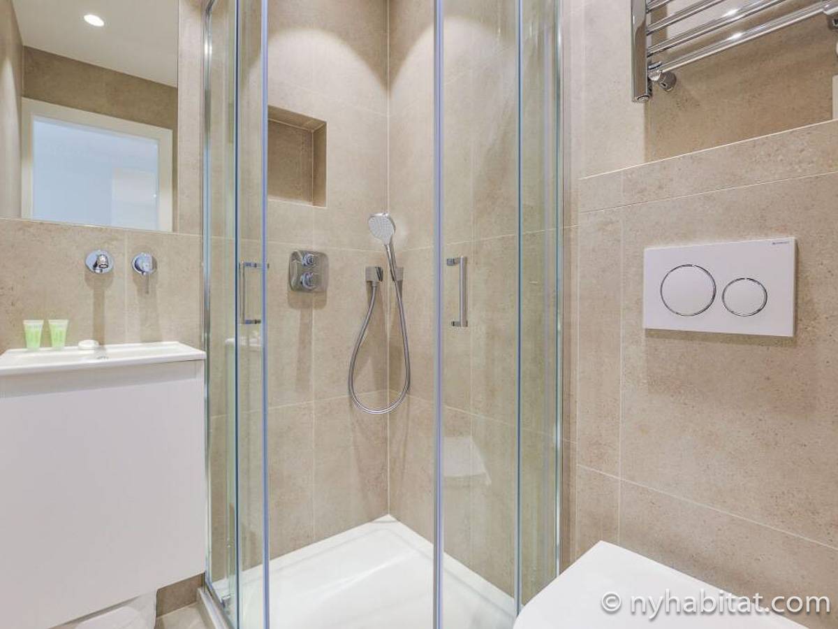 Ba&ntilde;o - Photo 2 de 2