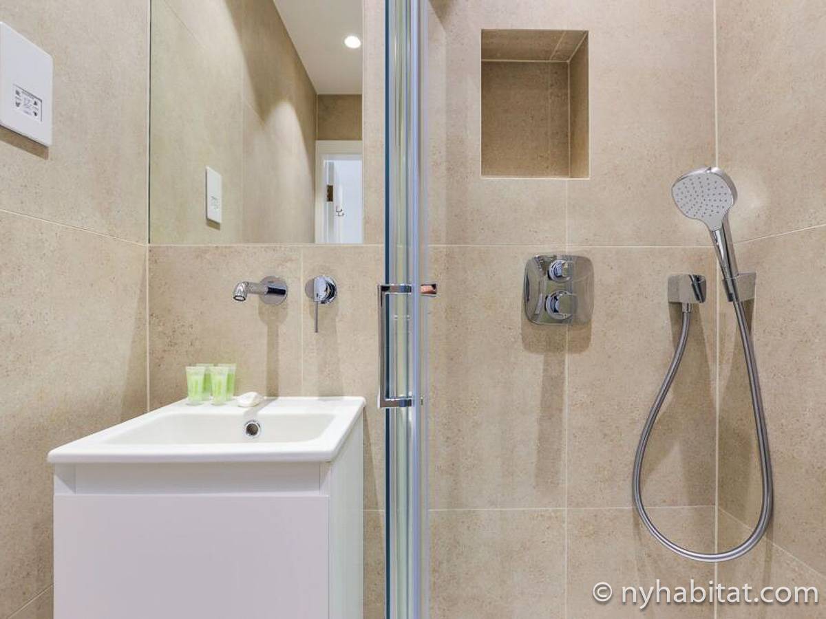 Ba&ntilde;o - Photo 1 de 2