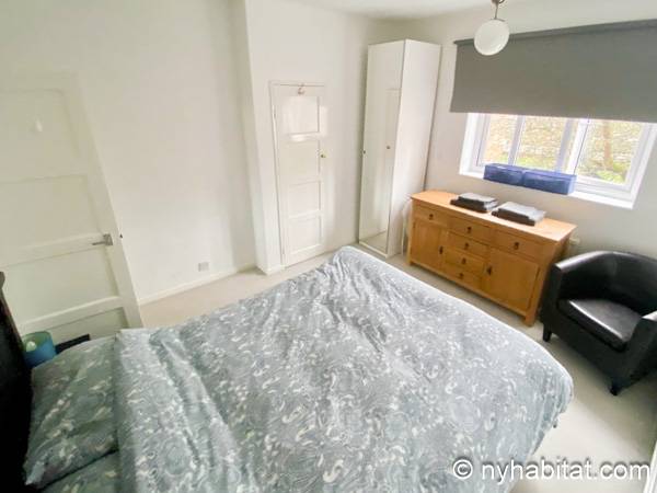 Camera 1 - Photo 1 di 2