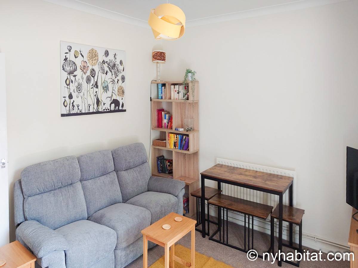 London - 3 Bedroom apartment - Apartment reference LN-2122